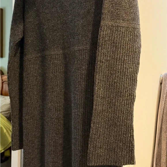 The North Face Charcoal V-Neck Women's Sweater Dress - Picture 2 of 5